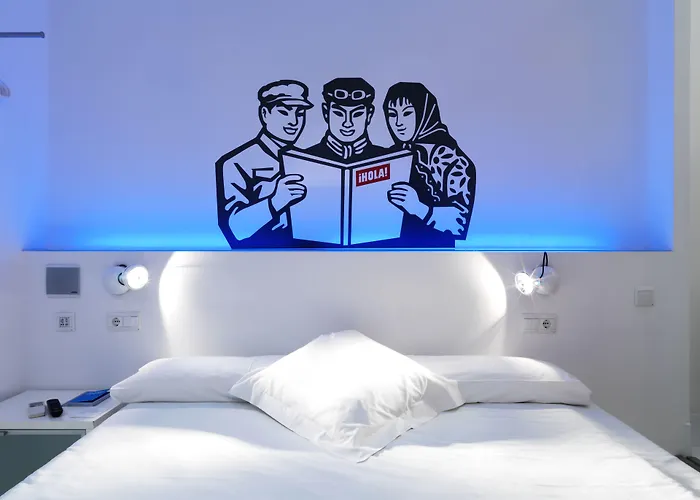 Chic & Basic Tallers Hostal Barcelone